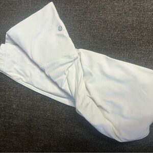 Lululemon White Leggings Size 8 (medium)
